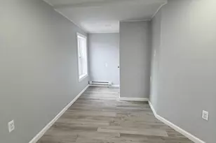 273 W York St, Philadelphia, PA 19133 - Photo 7