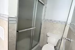 273 W York St, Philadelphia, PA 19133 - Photo 11