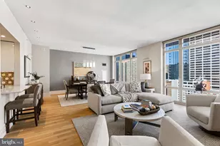 130 S 18th St, Philadelphia, PA 19103 - Photo 1