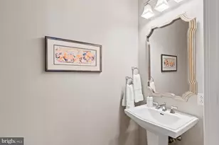 130 S 18th St, Philadelphia, PA 19103 - Photo 33