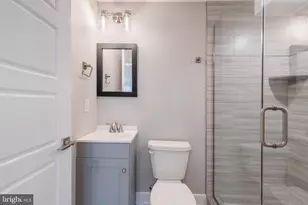 2339 N 10th St, Philadelphia, PA 19133 - Photo 13