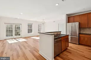 500 Admirals Way, Philadelphia, PA 19146 - Photo 7