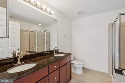 500 Admirals Way #231, Philadelphia, PA 19146 - Photo 19