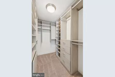 500 Admirals Way #231, Philadelphia, PA 19146 - Photo 17