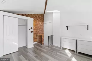 251 Fulton St, Philadelphia, PA 19147 - Photo 17