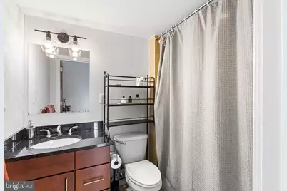 1201 Fitzwater Street #401, Philadelphia, PA 19147 - Photo 9