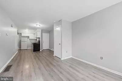 2933 W Diamond Street, Philadelphia, PA 19121 - Photo 5