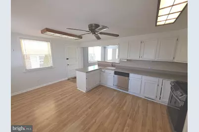 9225 Outlook Avenue, Philadelphia, PA 19114 - Photo 11