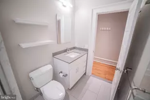 2126 Locust St, Philadelphia, PA 19103 - Photo 19