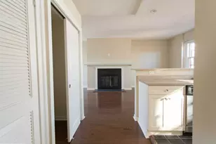 532 Spruce St, Philadelphia, PA 19106 - Photo 3