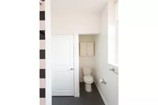 532 Spruce St, Philadelphia, PA 19106 - Photo 13