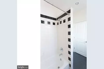 532 Spruce Street #10, Philadelphia, PA 19106 - Photo 11