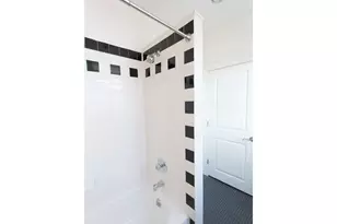 532 Spruce St, Philadelphia, PA 19106 - Photo 11