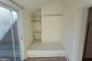 916 Spruce St, Philadelphia, PA 19107 - Photo 9