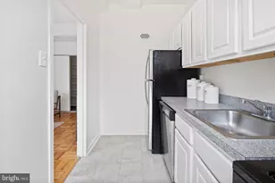 2201 Pennsylvania Ave, Philadelphia, PA 19130 - Photo 13