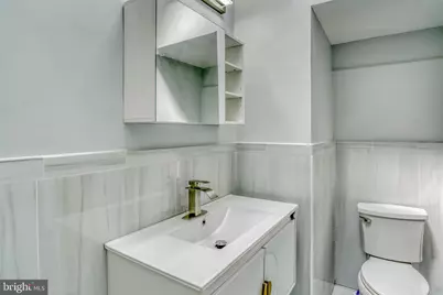 588 E Godfrey Avenue, Philadelphia, PA 19120 - Photo 23