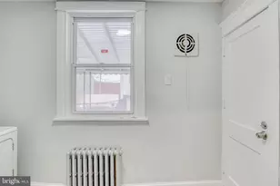 588 E Godfrey Ave, Philadelphia, PA 19120 - Photo 13