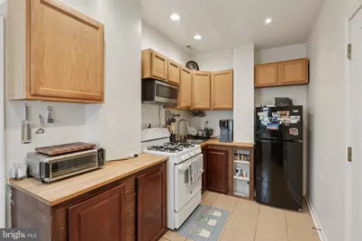 2438 Tulip Street, Philadelphia, PA 19125 - Photo 17