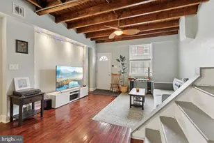 2438 Tulip St, Philadelphia, PA 19125 - Photo 11