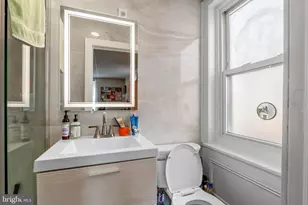 711 Corinthian Ave, Philadelphia, PA 19130 - Photo 9