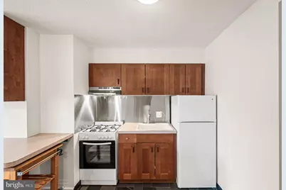 604 S Washington Square #418, Philadelphia, PA 19106 - Photo 5