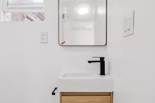 1223 Spruce St, Philadelphia, PA 19107 - Photo 13