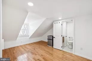 1223 Spruce St, Philadelphia, PA 19107 - Photo 31