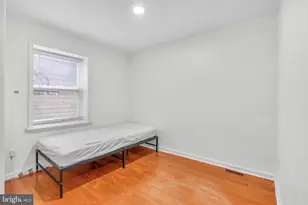 1504 Brown St, Philadelphia, PA 19130 - Photo 9