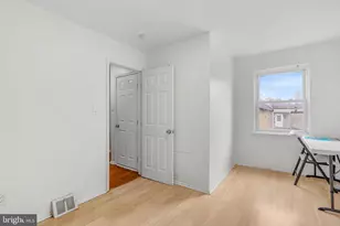 1504 Brown St, Philadelphia, PA 19130 - Photo 25