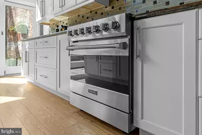 314 Fitzwater Street, Philadelphia, PA 19147 - Photo 13