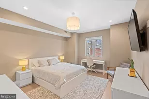 505 N 41st St, Philadelphia, PA 19104 - Photo 13