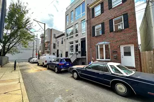 1108 E Oxford St, Philadelphia, PA 19125 - Photo 3