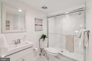 1537 Reed St, Philadelphia, PA 19146 - Photo 23