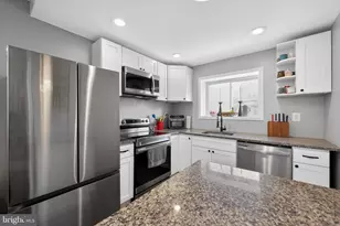 3241 W Hilton St, Philadelphia, PA 19129 - Photo 13