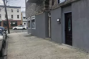 838 Corinthian Ave, Philadelphia, PA 19130 - Photo 15