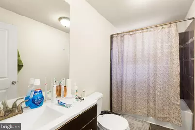 1631 W Girard Avenue, Philadelphia, PA 19130 - Photo 37