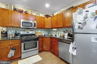 1631 W Girard Avenue, Philadelphia, PA 19130 - Photo 7