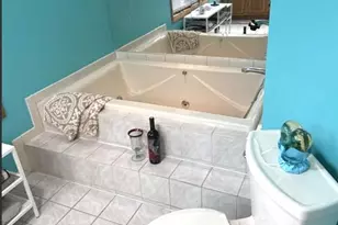 8908 Springview Rd, Philadelphia, PA 19111 - Photo 31