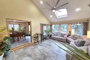 8908 Springview Rd, Philadelphia, PA 19111 - Photo 9