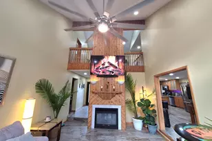 8908 Springview Rd, Philadelphia, PA 19111 - Photo 5