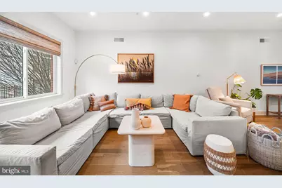 1117 Earl Street, Philadelphia, PA 19125 - Photo 3