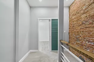 654 N 36th St, Philadelphia, PA 19104 - Photo 11