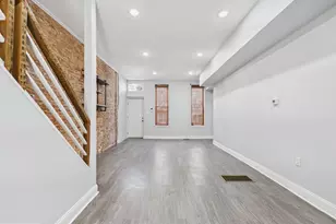 654 N 36th St, Philadelphia, PA 19104 - Photo 11