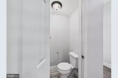 654 N 36th Street, Philadelphia, PA 19104 - Photo 5