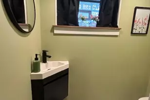 1804 Hoffnagle St, Philadelphia, PA 19152 - Photo 31