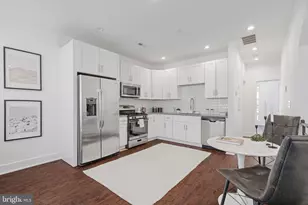 1227 N 5th St, Philadelphia, PA 19122 - Photo 9