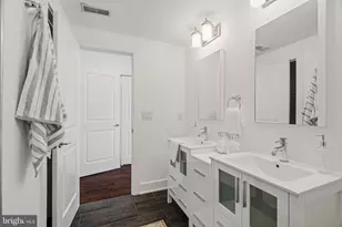 1227 N 5th St, Philadelphia, PA 19122 - Photo 27