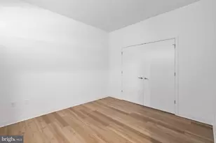 569 N 5th St, Philadelphia, PA 19123 - Photo 11