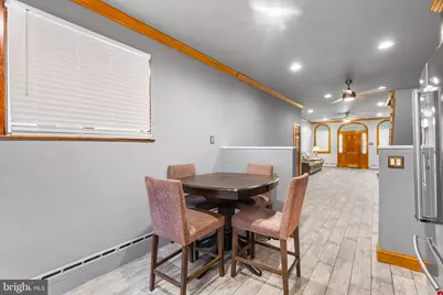 2331 S 16th Street, Philadelphia, PA 19145 - Photo 11