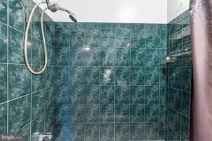 2331 S 16th St, Philadelphia, PA 19145 - Photo 17